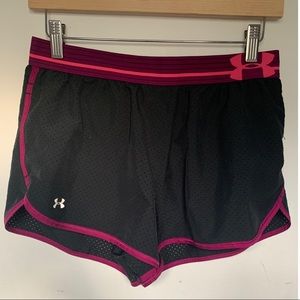 Under Armour short